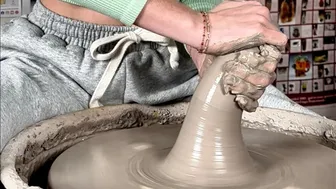 Wheel Throwing a Vase (Full Throwing Process) #1