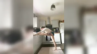 Kitchen stretches #7