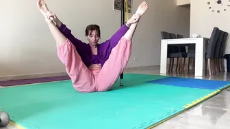 Morning hips and core #4