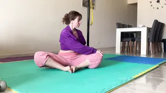 Morning hips and core #9