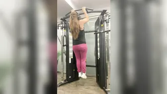 Xmas day pull ups #8