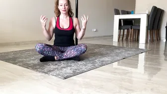 Gentle instructional stretches #10