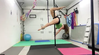 Inter/advanced pole combo #4