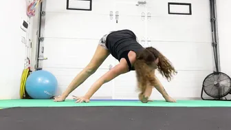 Flexy legs #10