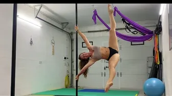 Pole fitness