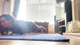 Slow push ups #3