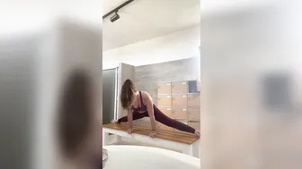 Locker room splits #6