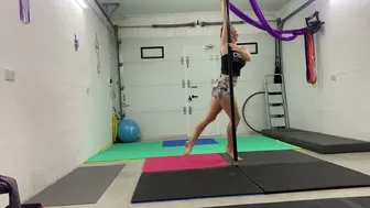 Beginner pole flow I taught this morning