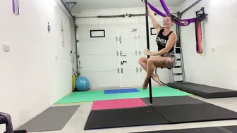 Beginner pole flow I taught this morning #6