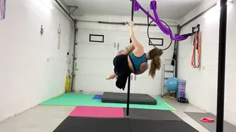 Both sides Pole training #8