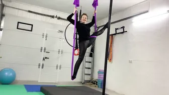 Aerial yoga #10