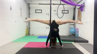 Handstand play #2