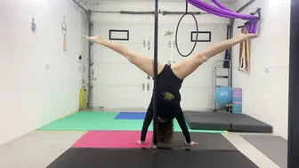 Handstand play #7