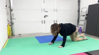 Hamstring stretches №4 #10