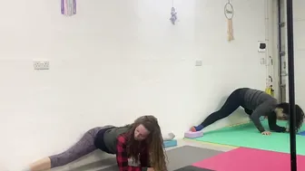 Stretching with friends #2