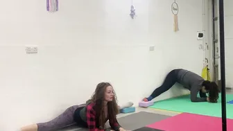 Stretching with friends #4