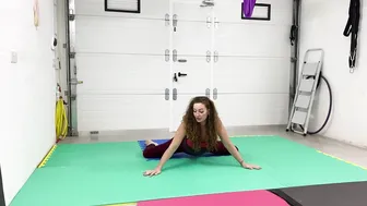 Middle splits /over splits #5