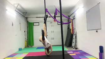 First pole training of 2023 #8