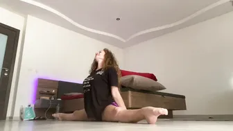 Middle splits stretching №3 #10