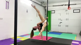 Handstand combo #5