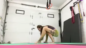 Mini hand balance flow #7