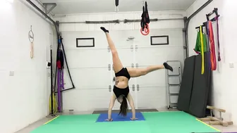 Handstand №2 #4