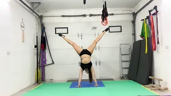 Handstand №2 #8