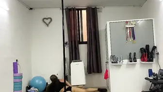 Pole handstand pop #10