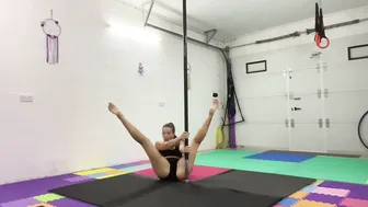 Exotic pole routine I am teaching #8