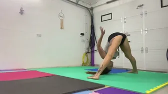 Wide legged Transition