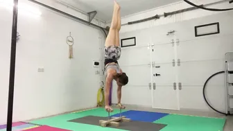 Handstands and handstand canes #6