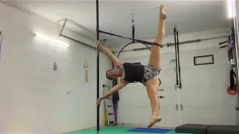 How to use a resistance band for pole conditioning