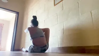 Wall stretches #8