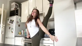 Kitchen stretches №2 #2