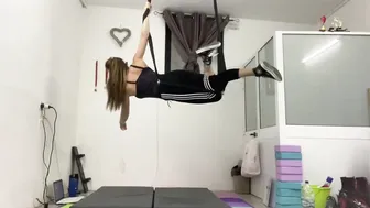 Bottom leg split #5