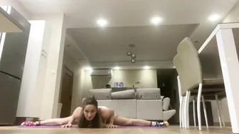 Middle splits №10 #2