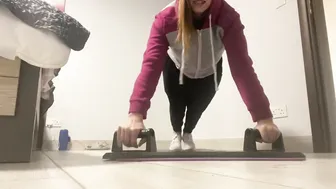 Testing this press up board #7