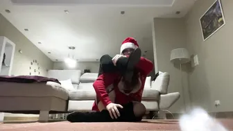 Ho ho ho compass pose #3