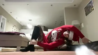 Ho ho ho compass pose #9