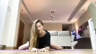 Frog and middle splits #3