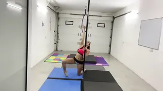 Pole flow #4