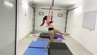 Pole flow #8