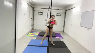 Pole flow #9