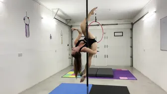 Pole trick #9