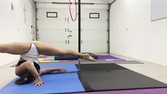 Splits and low pole flow #10