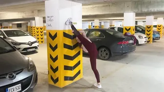 Garage yoga #4