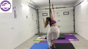 Pole dance #3