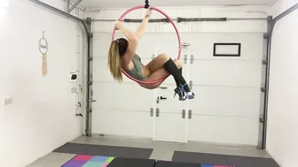 Hoop sequence #7