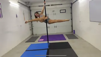 Pole split