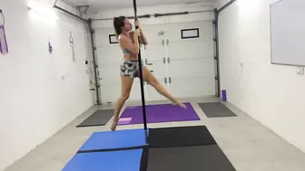 Pole split #3